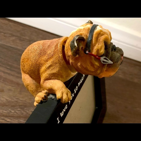 Bulldog Picture Frame - Picture 9 of 14